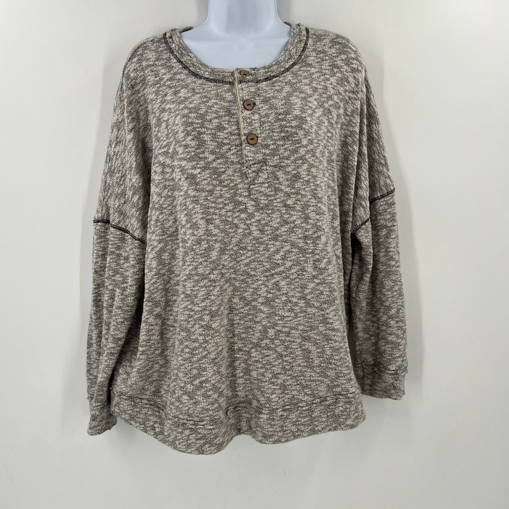 FP Beach by Free People Sleep To Dream Henley S Gray Exposed Seam Slouchy Top